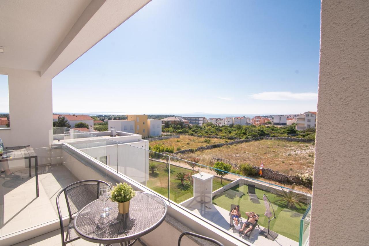 Apartments & Rooms Pool Villas Maris Novalja Exterior foto