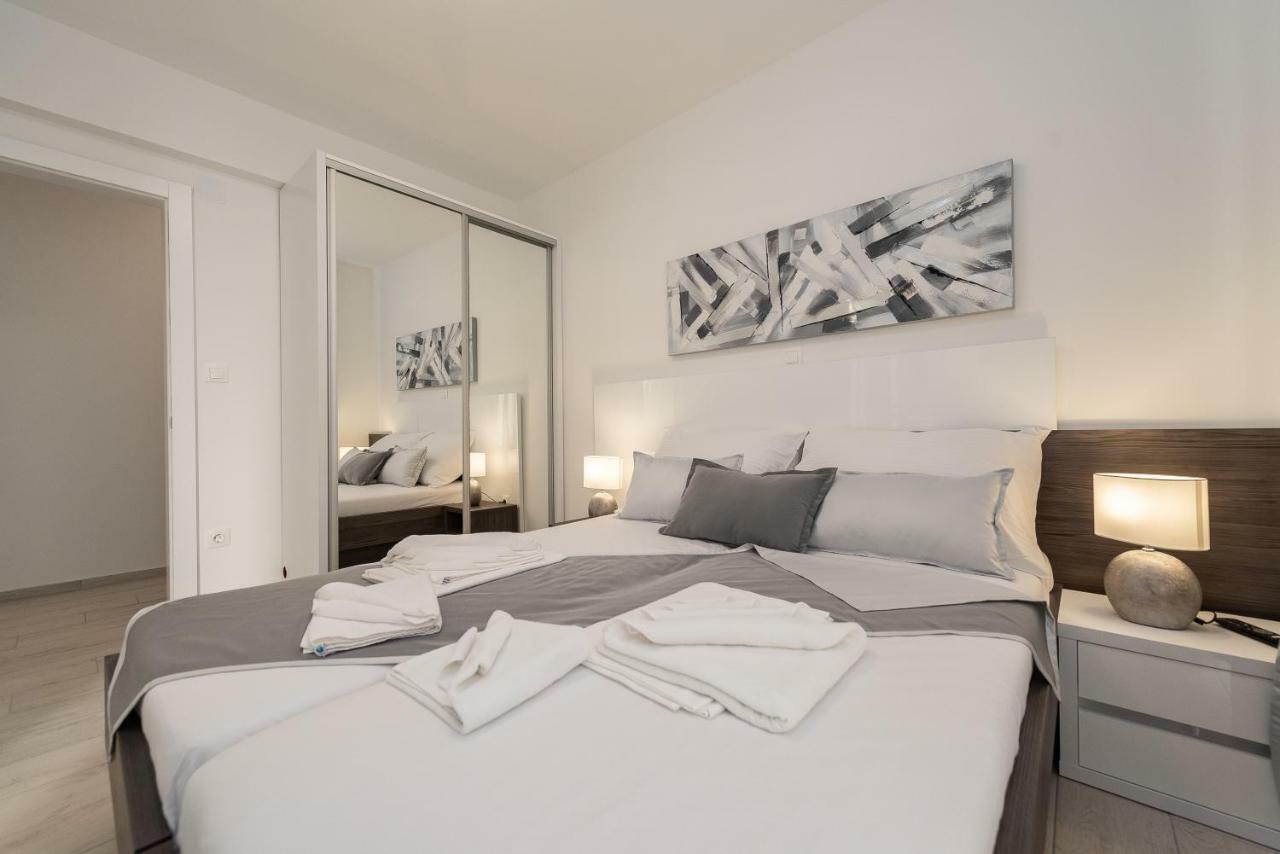 Apartments & Rooms Pool Villas Maris Novalja Exterior foto
